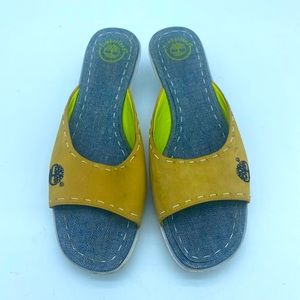 Timberland small heel flips
